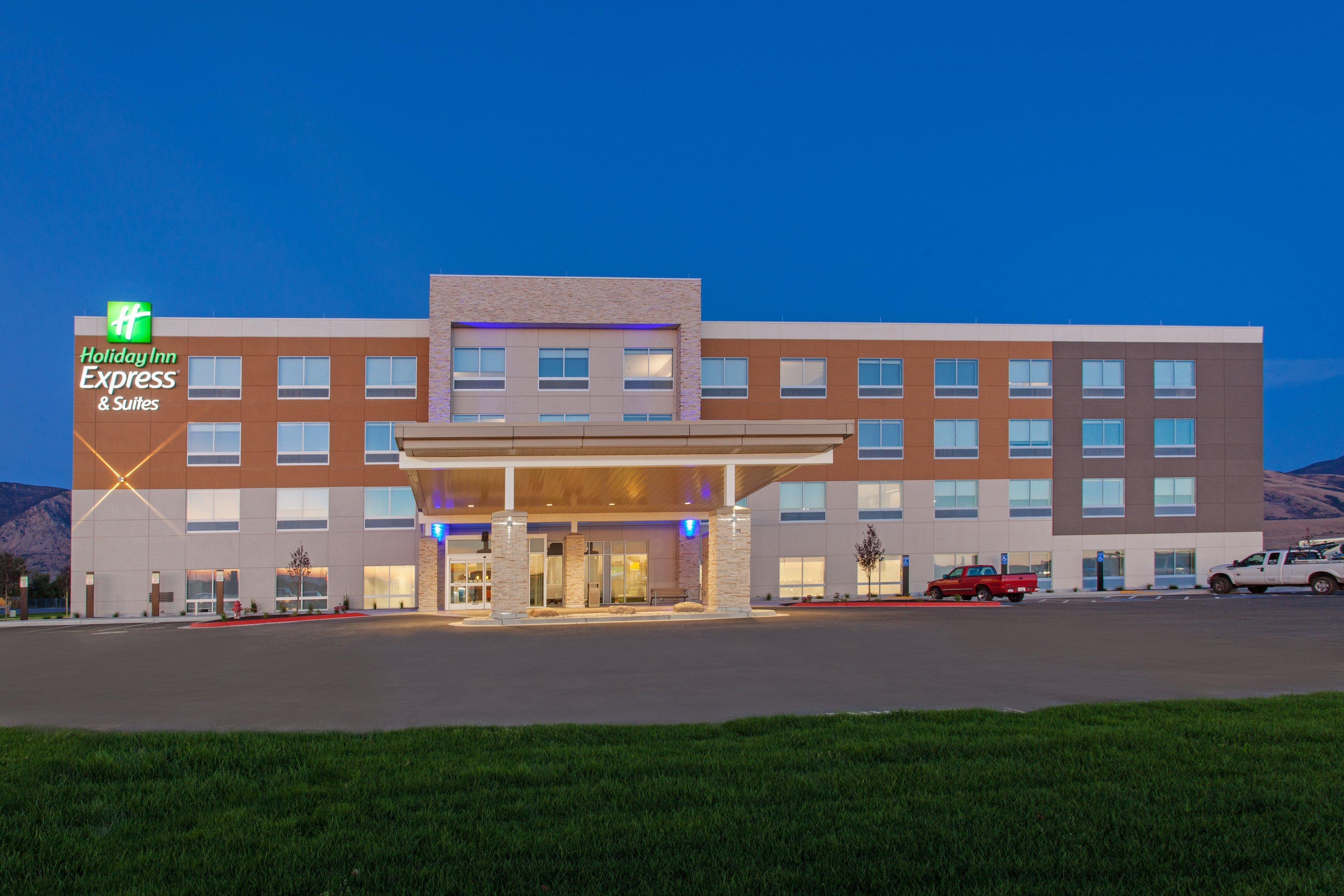 Holiday Inn Express & Suites - Brigham City - North Utah By Ihg Exterior photo